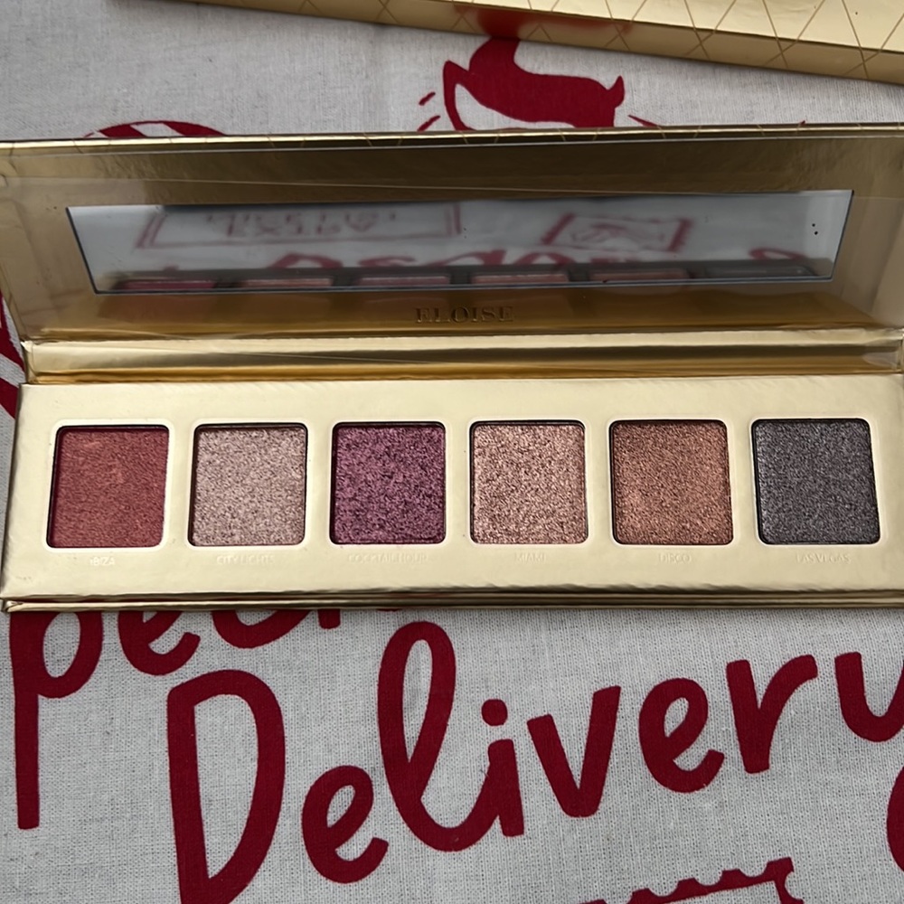 Sahara Nights eyeshadow pallet by Eloise